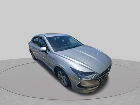 Used 2021 Hyundai Sonata SE FWD image 3
