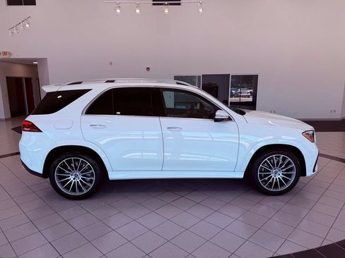 Used 2025 Mercedes-Benz GLE 450e 4MATIC image 15