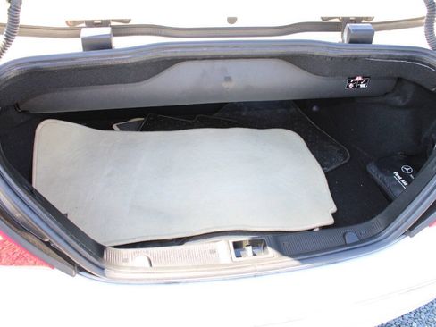 Used 2009 Mercedes-Benz CLK 350 Cabriolet image 28