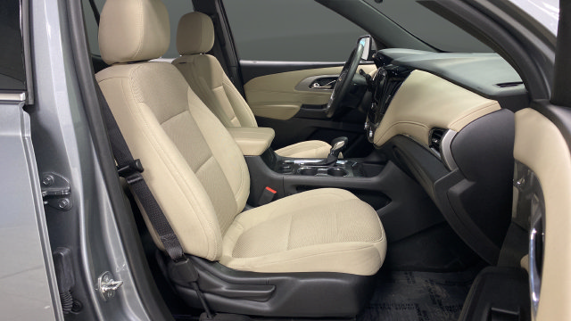 Used 2023 Chevrolet Traverse LS w/ Safety Package AWD/4WD image 23