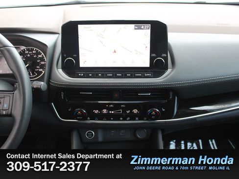 Used 2023 Nissan Rogue SL w/ SL Premium Package AWD/4WD image 17