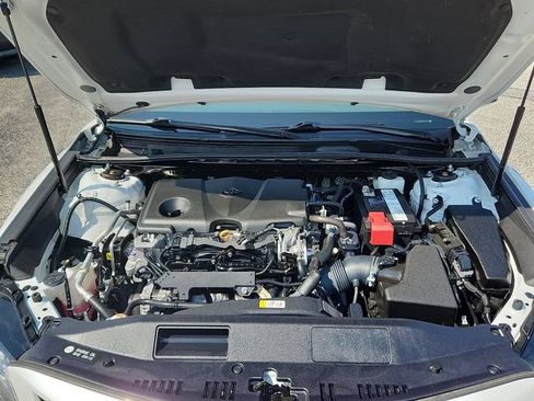 Used 2019 Toyota Camry XSE FWD image 22