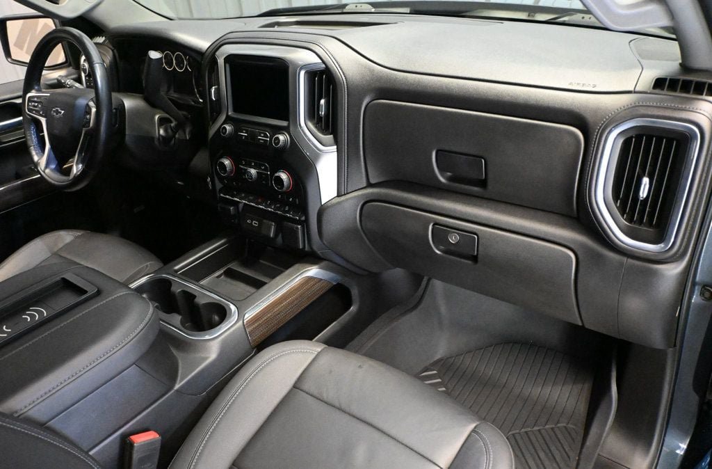 Used 2021 Chevrolet Silverado 1500 LT Trail Boss w/ Convenience Package II AWD/4WD image 13