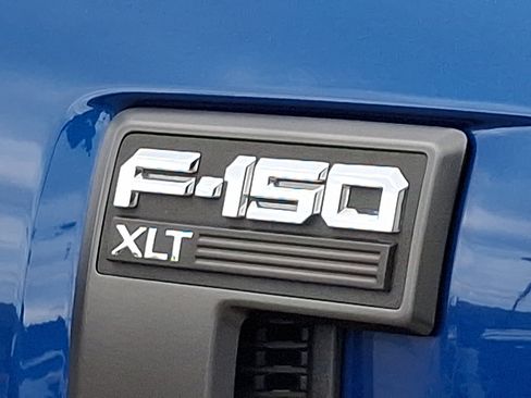 Used 2022 Ford F150 XLT w/ Equipment Group 302A High AWD/4WD image 31