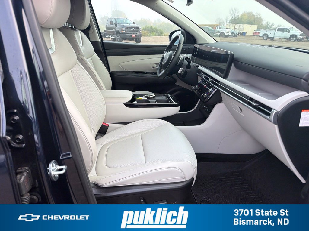 Used 2025 Hyundai Tucson Limited AWD/4WD image 31