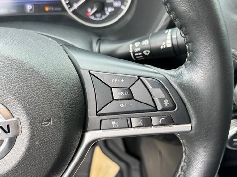 Used 2022 Nissan Sentra SV w/ All-Weather Package FWD image 14