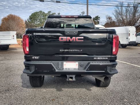 Used 2022 GMC Sierra 2500 Denali image 7