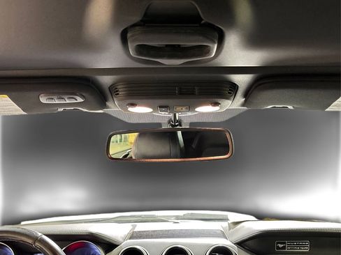 Used 2020 Ford Mustang GT Premium image 26