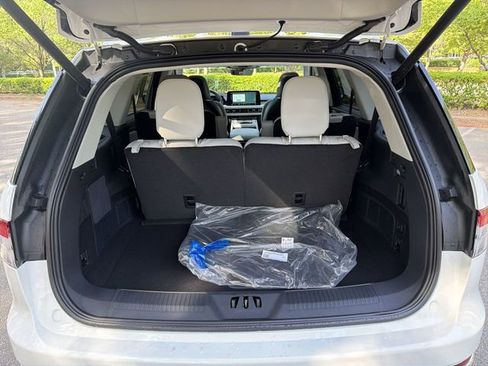 New 2026 Lincoln Aviator Reserve image 25