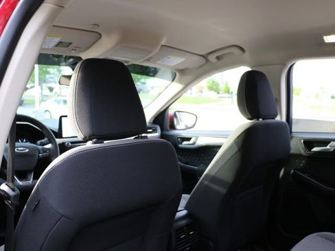 Used 2020 Ford Escape SE AWD/4WD image 15