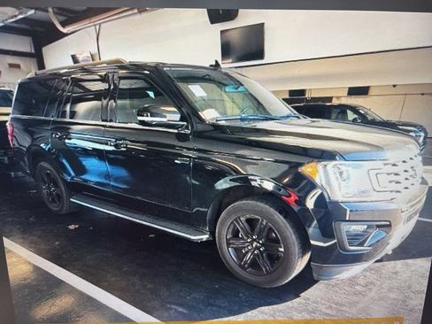 Used 2020 Ford Expedition Max XLT w/ Equipment Group 202A image 2