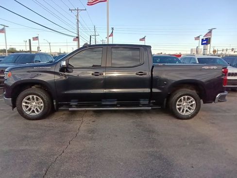 Used 2023 Chevrolet Silverado 1500 LT w/ Max Trailering Package image 2