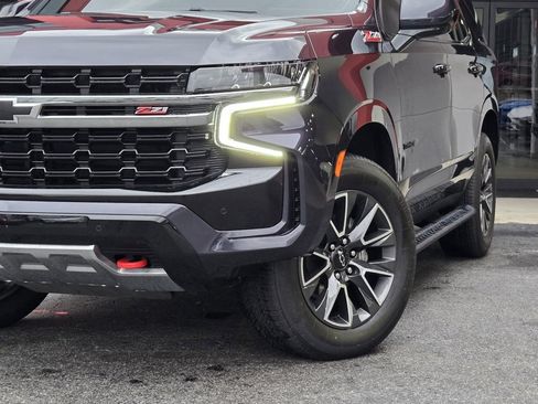 Used 2022 Chevrolet Tahoe Z71 image 3