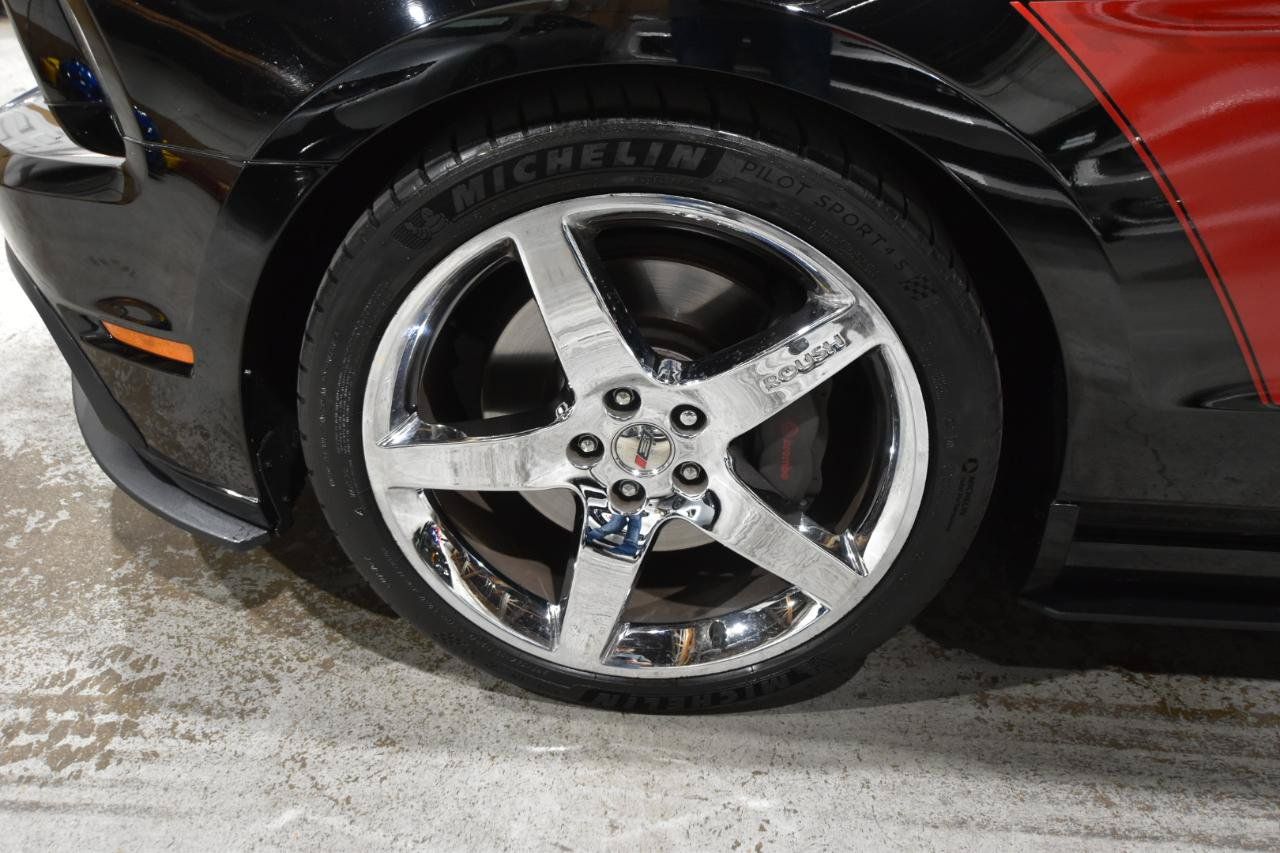 Used 2013 Ford Mustang GT Premium w/ GT Track Pkg RWD image 48