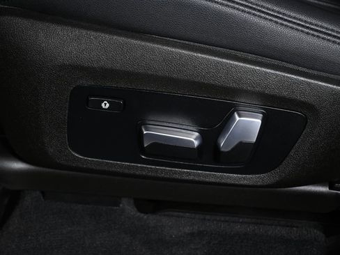 Used 2019 BMW X3 xDrive30i w/ Driving Assistance Package image 27