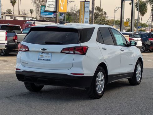 Certified 2022 Chevrolet Equinox LS image 5