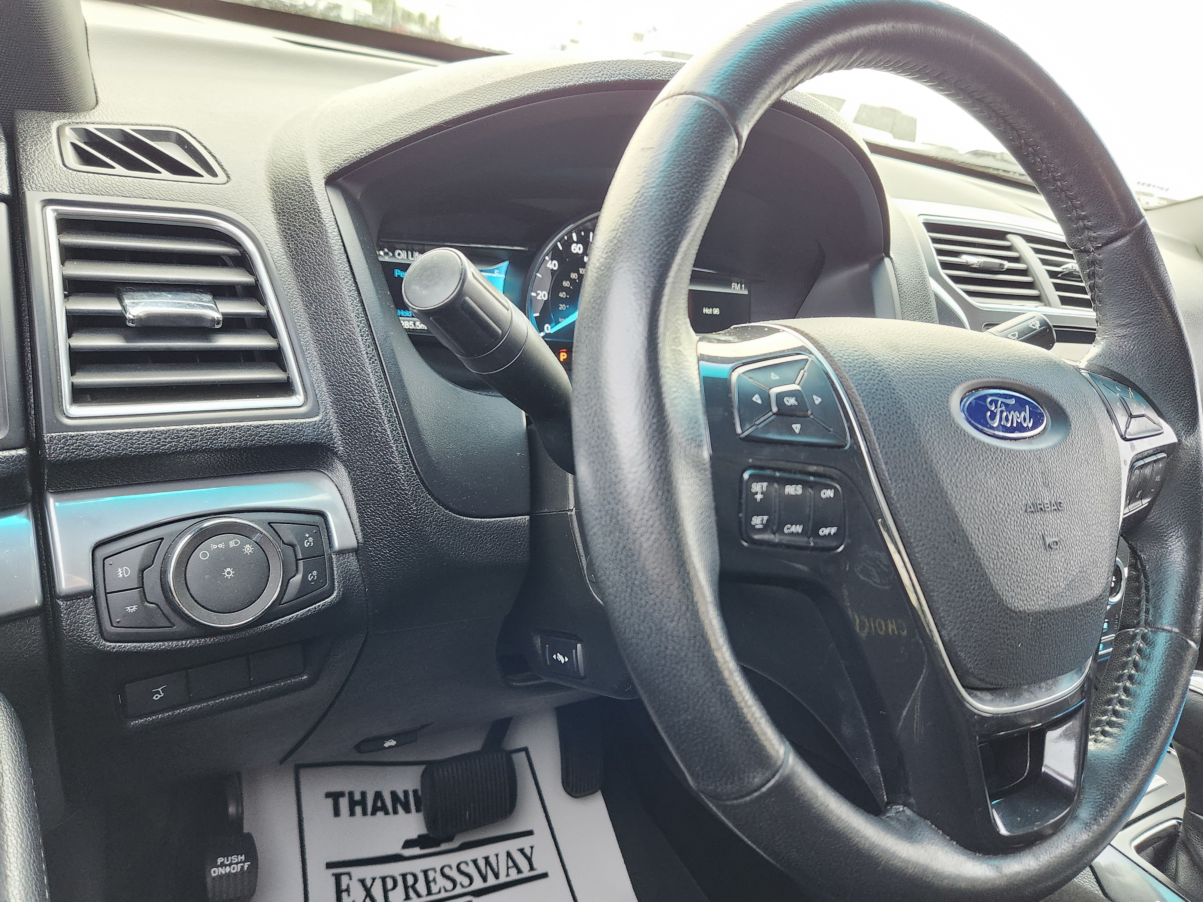 Used 2016 Ford Explorer Limited AWD/4WD image 25