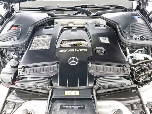 Used 2019 Mercedes-Benz E 63 AMG S image 28