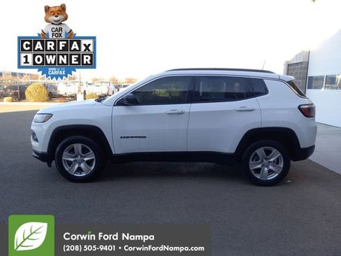 Used 2022 Jeep Compass Latitude image 6