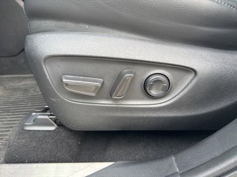 Certified 2021 Toyota Highlander Platinum image 26