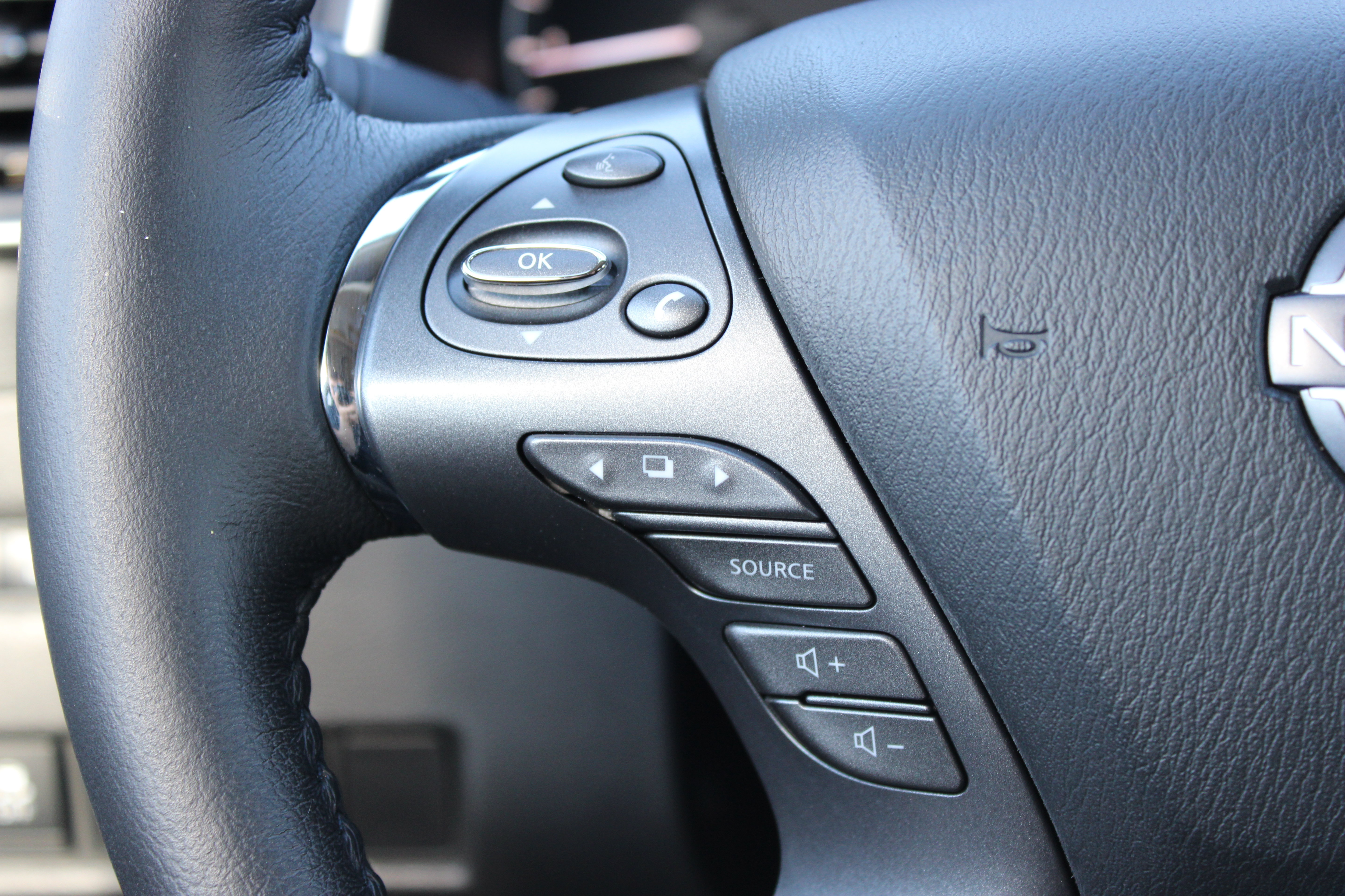 Certified 2024 Nissan Murano SL AWD/4WD image 26