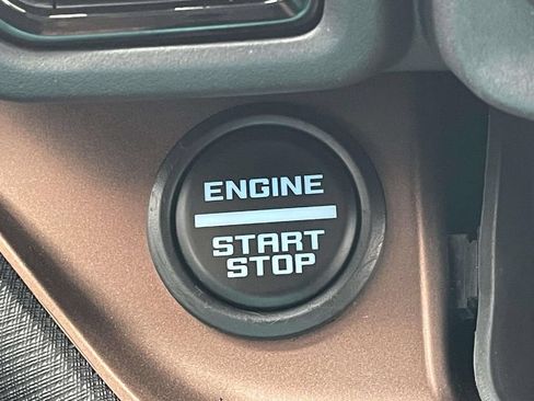 Used 2022 Ford Bronco Sport Outer Banks w/ Tech Package AWD/4WD image 26