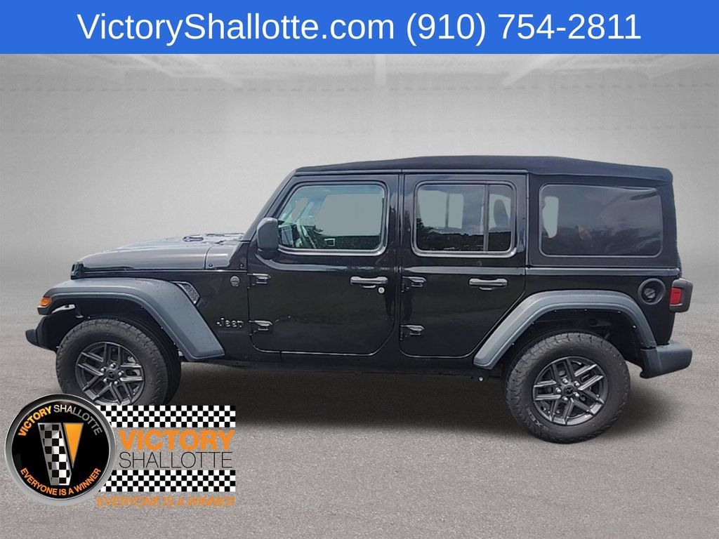 Used 2024 Jeep Wrangler Unlimited Sport AWD/4WD image 17