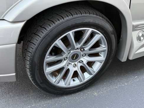 Used 2020 GMC Savana 2500 Extended w/ Enhanced Convenience Package image 13