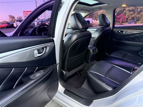 Used 2018 INFINITI Q50 Sport w/ Cargo Package (L95) RWD image 23