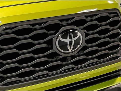 Used 2023 Toyota Tacoma TRD Off-Road image 37