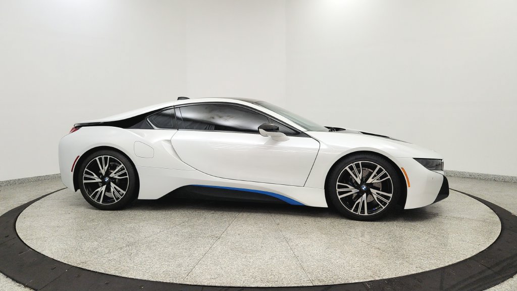 Used 2015 BMW i8 AWD/4WD image 18