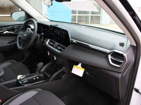 New 2026 Chevrolet TrailBlazer LS image 18