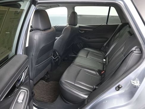 Used 2021 Subaru Outback Limited AWD/4WD image 10
