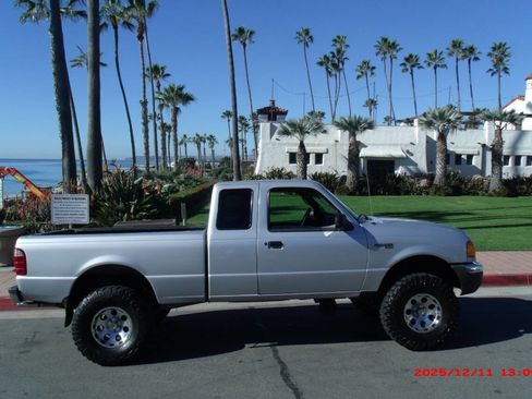 Used 2003 Ford Ranger XLT image 2