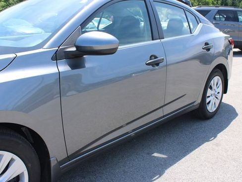 Used 2024 Nissan Sentra S FWD image 42