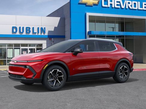 New 2026 Chevrolet Equinox EV LT image 3