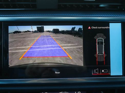 New 2025 Audi Q3 2.0T Premium image 41