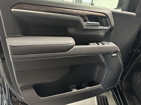 New 2025 Chevrolet Silverado 1500 LTZ w/ Technology Package image 10