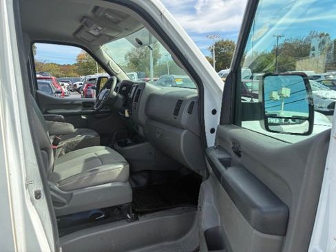 Used 2020 Nissan NV 1500 SV image 24
