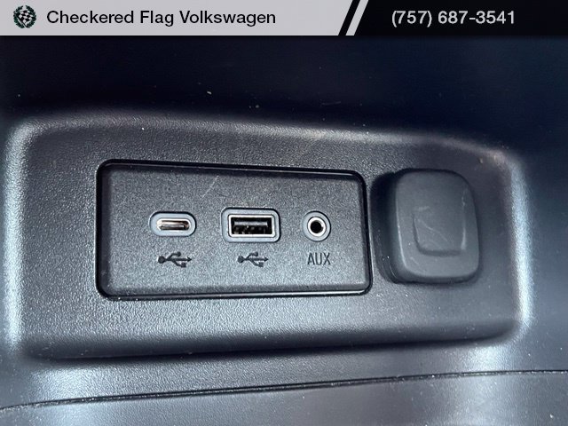 Used 2024 Chevrolet Equinox RS FWD image 43
