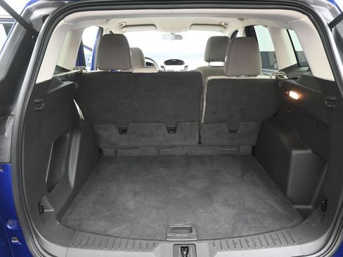 Used 2015 Ford Escape SE FWD image 2