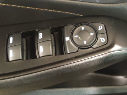 Used 2019 Chevrolet Traverse LT FWD image 27