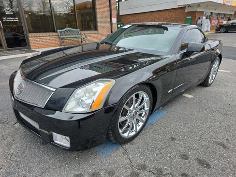 Used 2008 Cadillac XLR V image 2