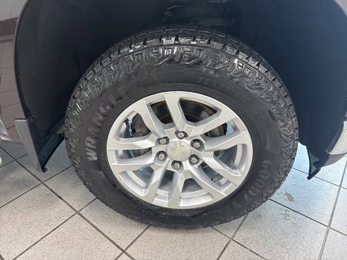 Used 2019 Chevrolet Silverado 1500 LT w/ All-Star Edition image 26