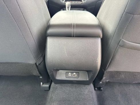 Used 2025 Nissan Altima 2.5 SV FWD image 23