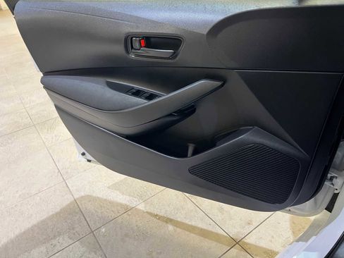 Certified 2022 Toyota Corolla LE image 17