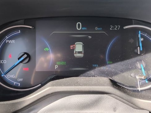 Used 2024 Toyota RAV4 XLE image 18