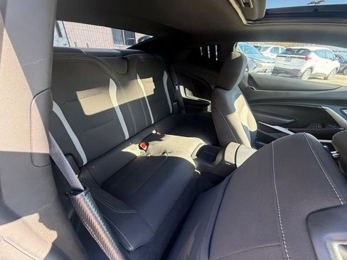 Used 2018 Chevrolet Camaro SS RWD image 21