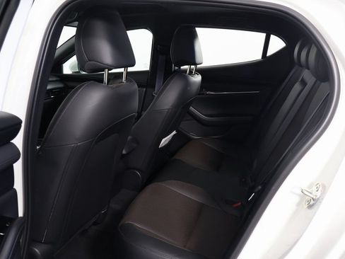 Used 2026 MAZDA MAZDA3 2.5 S Hatchback w/ Premium Pkg FWD image 12