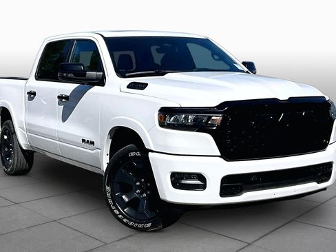 Used 2025 RAM 1500 Big Horn AWD/4WD image 3